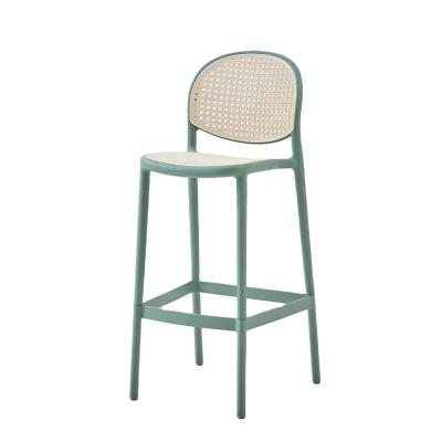 China Casa Balcão Balcão de Rattan Bar Stool Chair Green Rattan Counter Stools Personalizado à venda