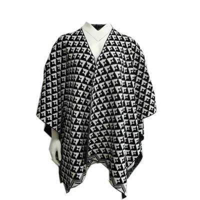 China Anti-wrinkle Spring Autumn Trending Womens Knit Poncho Pattern Woolen Oversized Cardigans for sale