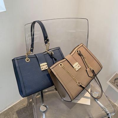 China arming & Disarming 2022 New Drop Shipping Stone Luxury Purses Bags For Women Shoulder Below Business Handbag Designer Women Big Chain Handbag for sale