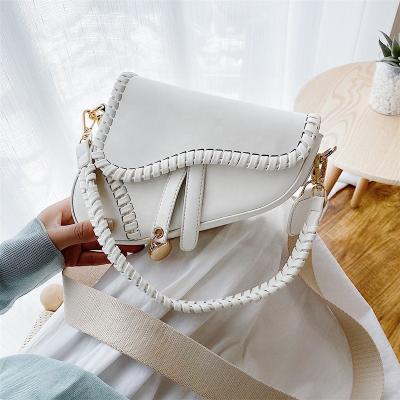 China Hot Fashion 2022 Drop Shipping New Solid Ladies Phone Handbags Shoulder Classic Women Small Chest Purses Handbag Jelly Mini Saddle Bag for sale