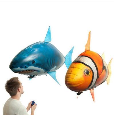 China Really BIG Remote Controlled Flying Shark Swimmer 2.4GHz Air RC Flying Fish Remote Control Inflatable Toys For Gifts for sale