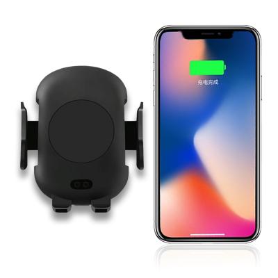 China Mobile Phone Charging C10 10W Fast Wireless Charging Car Charger Wireless Case Phone Holder Stand For Phone X XR XS for sale