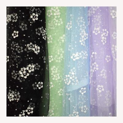 China Hot Sale Factory Price Organic Offset Printing Tulle Color Design Mesh Fabric for sale