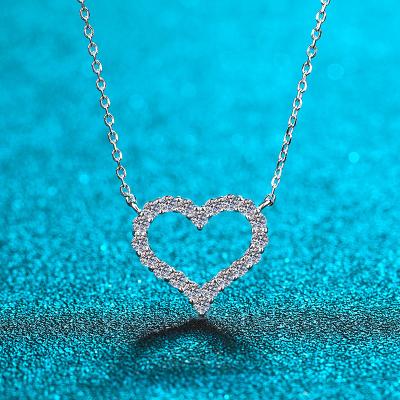 China Fashionable vintage PUSHI S925 sterling silver plated gold pt950 heart pendant necklace for women moissanite necklace for sale