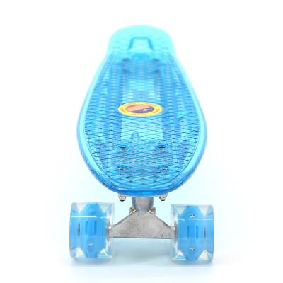 China 22 Inch PC QIYI Fish Mini Full Deck Plastic Board Cruiser Skateboard White With Big LED Wheel for sale