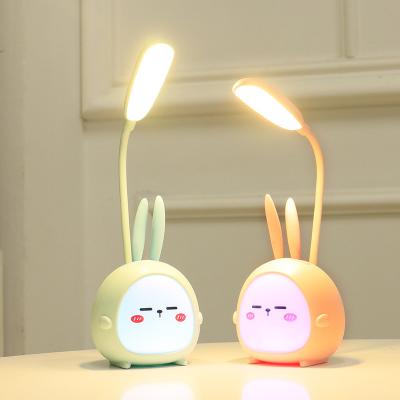 China Modern Room Table Lamp Decorative Rechargeable Indicating Lamp Led Usb Wireless Charger Home Desk Lamp for sale