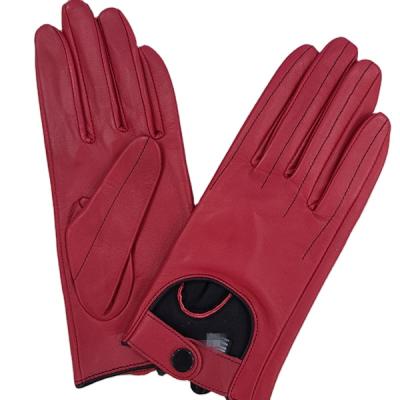 China Fashion New Contrast Red Color Training Gloves Fashion Unisex Sheep Leather Gloves for sale