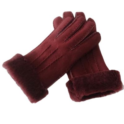 China Factory direct sale batch fashion warm classic lambskin leather custom warm mittens winter leather soft sheepskin soft for sale