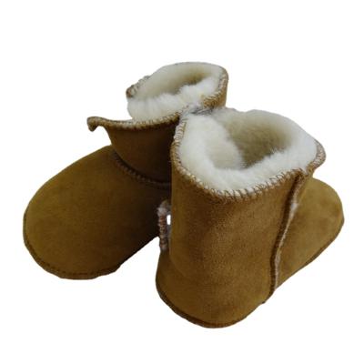 China Soft OEM Australian Merino Wool Sheepskin Thermal Eco-friendly Casual Fur Leather Baby Shoes for sale