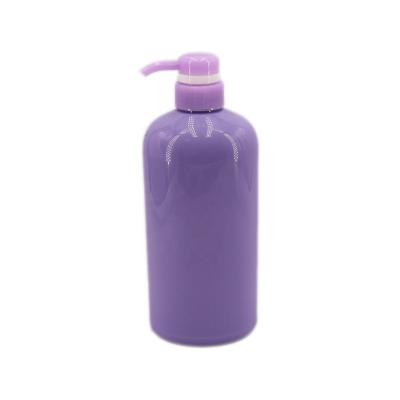 China PET 750ML Recyclable Lotion Bottle Boston Round Shampoo Plastic Bottle for sale