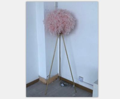 China Feather floor lamp feather floor lamp with gold base and pink color of the feather for sale