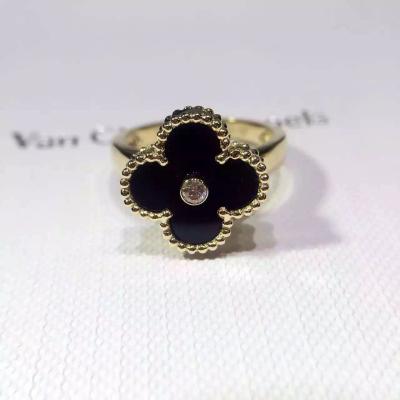 China Van Cleef & Arpels Most Popular Vintage Alhambra ring, 1 motifs, 18K yellow gold, onyx, round diamond.VCARA41000 for sale