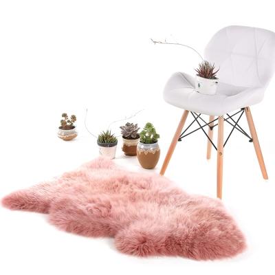 China Polyester Anti-Slip Rug Shaggy Rug And Faux Sheepskin Blanket for sale