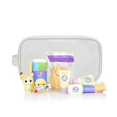 China Traveling Bath Kit Custom Luxury Small Size Home Hotel Supplies Toiletries Kit With Bag Eco Friendly Wholesale Travel Amenity for sale