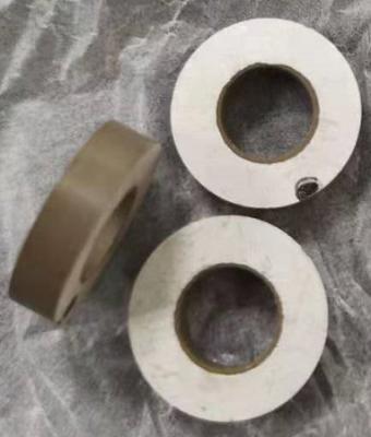 Cina anello ceramico piezo-elettrico 20x8x4mm di 660pF 80KHz per il trasduttore di pulizia in vendita