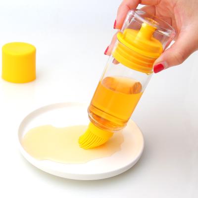 China Easily Cleaned Kitchen Silicone Honey Oil Brush Bottle Cooking Crepe Pancake BBQ Grill Tool for sale