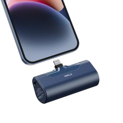 China iWALK LinkPod 4 Powerbank 4500mAh Wireless Charger Plug and Charge No Cable Portable Need Mini Size Rechargeable Power Bank for Outdoor for sale