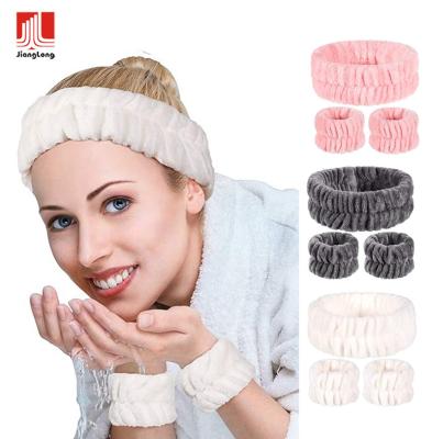 China Face Wash Spa Headband Wrist Washband Face Wash Set Prevent Liquids Spilling Down Towel Headband Face Wash Wristbands For Women Girls for sale