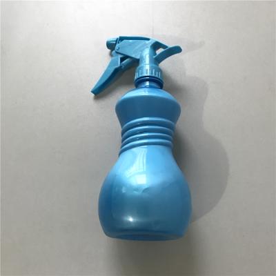 China Easily Operate Manufacturer High Quality Hand Pressure Water Trigger and Mist Spray Bottle Garden Spray Bottle Sprayer for sale