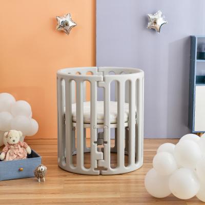 China New Product 2019 Multifunctional Newborn Plastic Baby Crib Hutch,Hot Selling Baby Infant Bed for sale