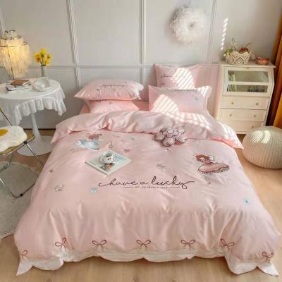 China 100% Silk Nondisposable Cotton Blanket Kids Bedding Hutch Baby Crib Sheet Set Nondisposable Cotton Bedding Set 100%silk Bedding for sale