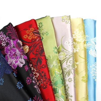 China Viable Chinese Brocade For Dress Damask Jacquard Fabric 3D Pattern Jacquard Fabric for sale