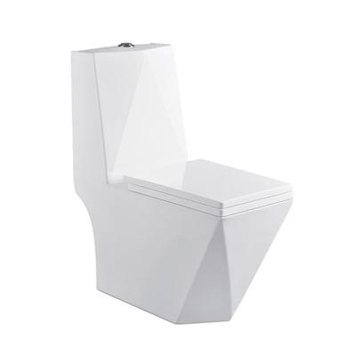 China Bathroom Mini Commode Water Closet Dual Conce Tiny Flush P-Hatch Double-Flow Short Compact Toilet One-Piece Ceramic Bathroom for sale