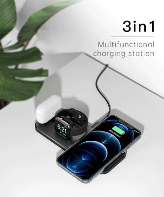 China Cell Phone Tablet PC MP3 GPS Slim Design 10W Fast Charging 3in1 Wireless Charger for iphone 11 pro X XS XR Max for Apple Watch 5 4 3 Airpods pro for sale