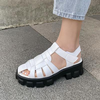 China Fashion Trend Breathable Summer Leisure Open-Toe Platform Shoes Beach Sandal Shoes for sale