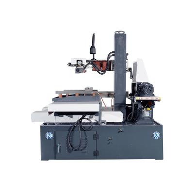 China Tongfang High Precision Machining Wire EDM Desktop Parts Processing EDM Wire Cutting Machine DK7755 for sale