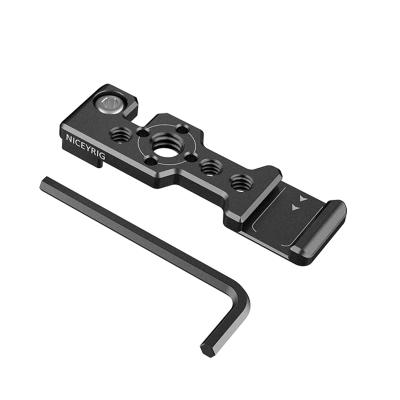 China Aluminum Alloy Niceyrig Aluminum Alloy Top Plate With Cold Shoe Mount Adapter For Sony FX3 Camera for sale