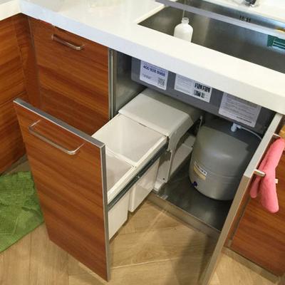 China Cover rolling type pull out drawer waste bin cabinet double bins assoeted trash can inside cabinet trash can for sale