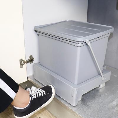 China Rolling Type Kick Open Automatic Trash Can Plastic Push Open Trash Can Plastic Foot Pedal Waste Cover Trash Can for sale