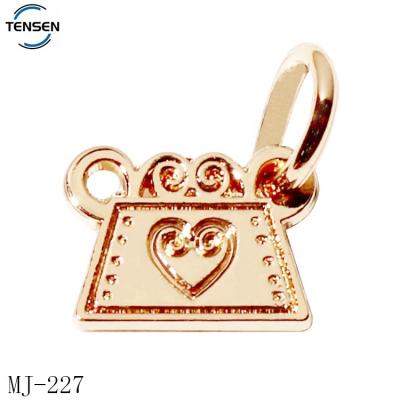 China Environmental Friendly Handmade Jewelry Making Customized Shape Accessory Private Logo Gold Small Pendant Bracelet Tags for sale