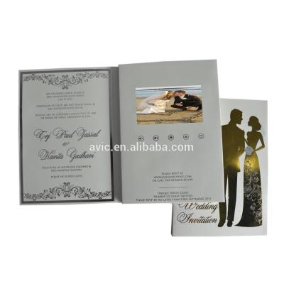 China China 2019 New Modern 4.3 Inch Wedding Gift LCD Video Brochure Invitation LCD Video Greeting Card for sale