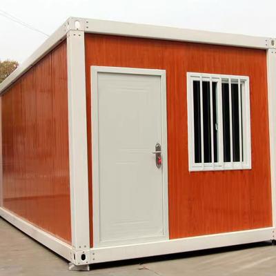 China Modern Custom Made Goods Container Outdoor Detachable 20ft Prefab House With Toilet And Kitchen for sale