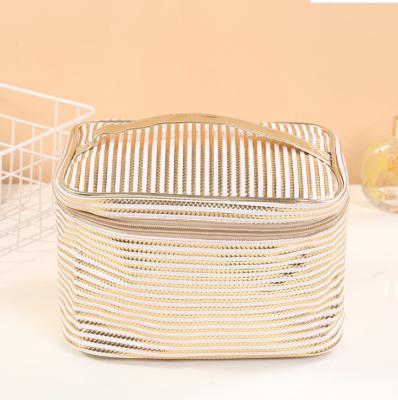 China Cute Female Cosmetic Organizer Bag Large Capacity Travel Cosmetic Portable Makeup Bag Waterproof Bag for sale