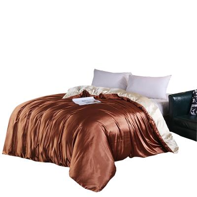 China Factory Direct Customizable Full Color Silk Winter White Comforter Bedding Set Nondisposable Real Can Do Your Own Logo for sale