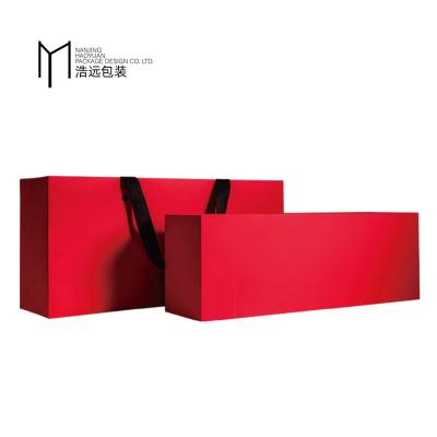 China Custom Recyclable Luxury Matte Black Rigid Gift Box Paperboard Champagne Whiskey Red Wine Bottles Sandpaper for sale