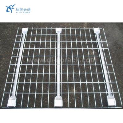 China Corrosion Protection Pallet Rack Wire Mesh Decking for sale