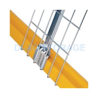 China Corrosion Protection Racking Flared Channel Support Shelf Used Wire Mesh Decking for sale