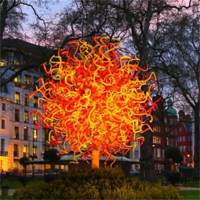 China 100% Luxury Modern Large Park Lamp Posts Handmade Art Sculpture Christmas Blown Glass for sale