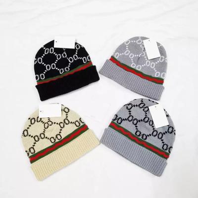 China COMMON Warm Famous Brand Unisex Beanie Hats Designer Winter Sale Luxury Designer Knitted Hats Winter Luxury Knitted Hats Wholesale for sale