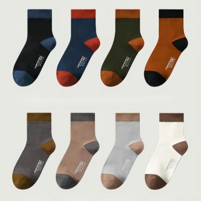 China 2022 MOQ QUICK DRY high quality men's stockings sport crew socks wholesale fashion crew socks for men for sale