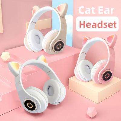 China New fashion cute style Dropshipping SAEGHIGO Headband Headphone Foldable Cat Ear Wireless Music Voice Earphone for sale