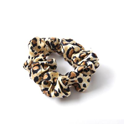 China Low Moq Fashion 100% 22Mm Silk Sustainable Organic Sustainable Organic Scrunchy Silk Print for sale