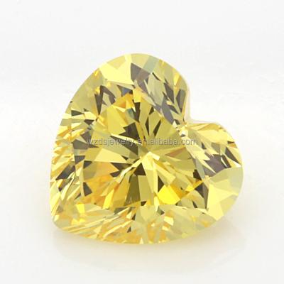 China 5A 8*8mm Color Game Or Fire Wuzhou Factory Price Heart Shape Garnet Zircon Stones for sale