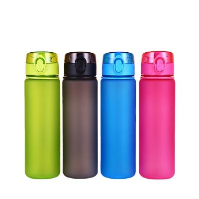 China 500ML/17oz Sustainable Hot Selling Travel Water Bottle Wholesale Sports Plastic Water Bottles With Custom Logo for sale