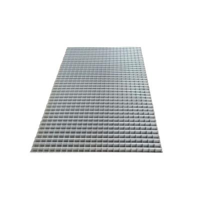 China Welded Wire Mesh Fence Panels of Mesh Hotdipped Galvanized Welded Iron for sale