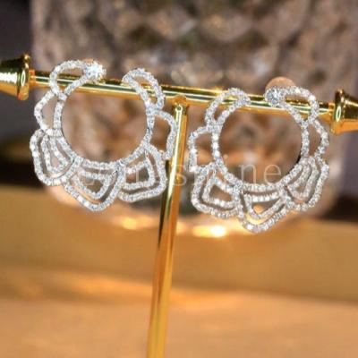 China 18K New Classic White Color Unique Design Big Flower Massive Diamond Earring for sale